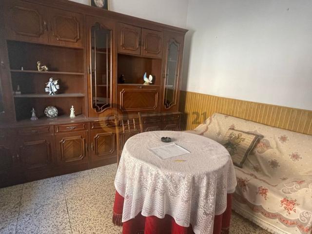 Casa En venta en Úbeda photo 0