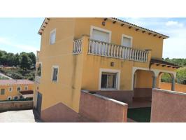 Gran Chalet en plena naturaleza y a 3km playa photo 0