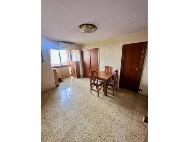 Piso en venta en Roquetes(08042) photo 0