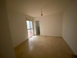 PISO EN VENTA EN CALLE EL CORTIJO S-N photo 0