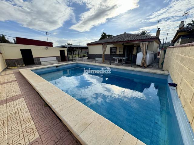 PARCELA DE 1239 M2 CON CASA, NAVE Y PISCINA EN PRADOLLANO photo 0