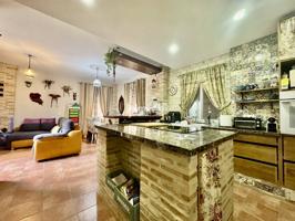 Piso en venta en Burguillos photo 0