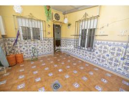 Casa en venta en Polígono Industrial Majaravique photo 0
