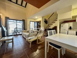 Casa en venta en El Ronquillo photo 0