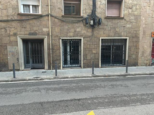 Local en venta en Guinardo photo 0