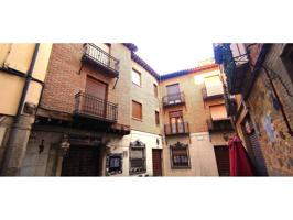 SE VENDE PISO EN EL CASCO HISTÓRICO DE TOLEDO photo 0