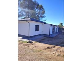 GRAN OPORTUNIDAD - Chalet independiente con parcela de 1.193 m² en Eurovillas – Nuevo Baztán photo 0