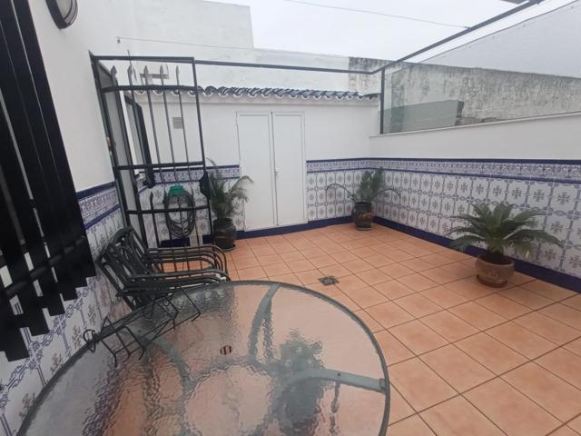 CASA ADOSADA EN SAN RAFAEL DE LA ALBAIDA photo 0