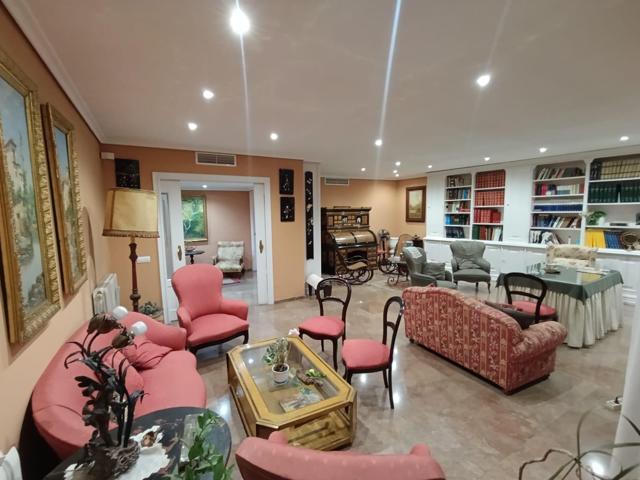 PISO SEÑORIAL EN CENTRO DE CORDOBA photo 0