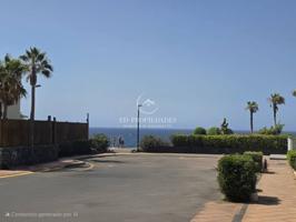 AMARILLA GOLF 2 DORMITORIOS EN PRIMERA LINEA AL MAR photo 0