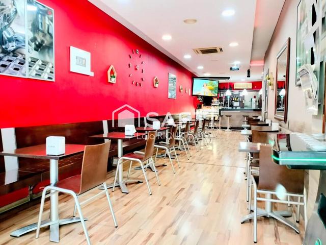 ¡Tu cafetería junto al mar, lista para triunfar! photo 0