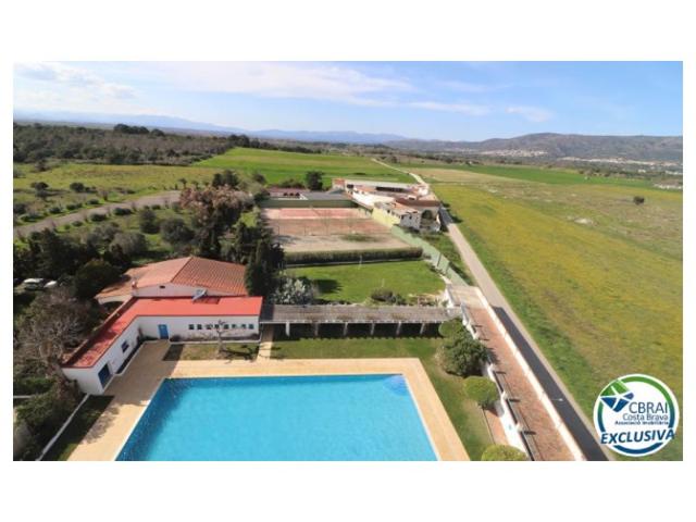 Piso En venta en Roses photo 0
