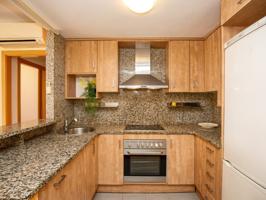 Piso En venta en Figueres photo 0