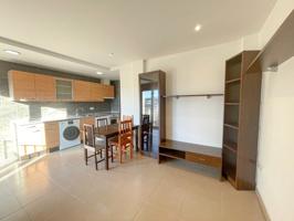 Piso En venta en Sant Climent Sescebes photo 0