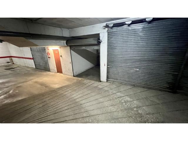 Parking En venta en Figueres photo 0