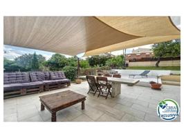 Casa En venta en Sant Miquel De Fluvià photo 0