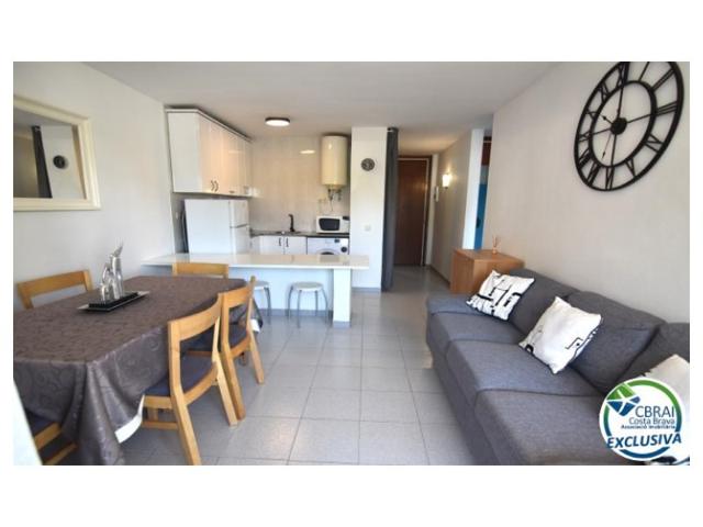 Piso En venta en Roses photo 0
