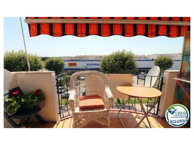 Piso En venta en Empuriabrava photo 0