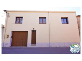 Casa En venta en Vila-Sacra photo 0