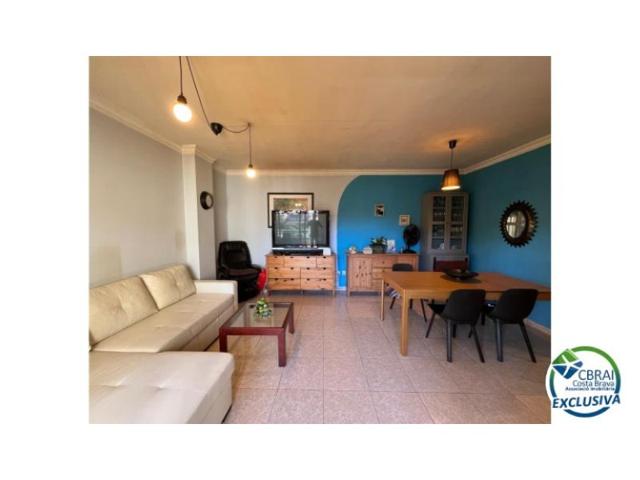 Piso En venta en Figueres photo 0