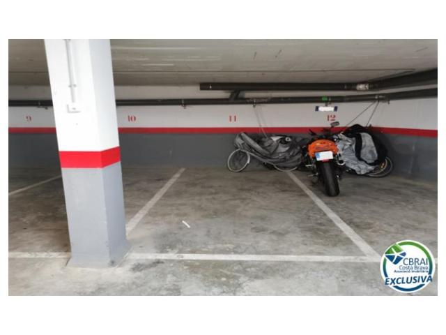 Parking Subterráneo En venta en Llançà photo 0