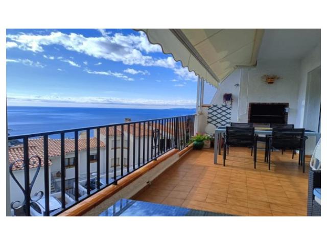 Piso En venta en Roses photo 0