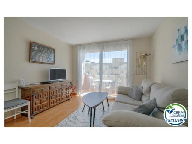 Piso En venta en Empuriabrava photo 0