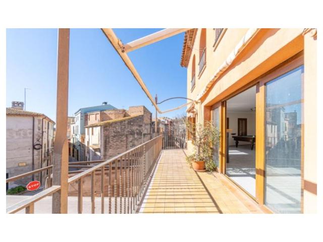 Comunidad En venta en Castelló D'Empúries photo 0