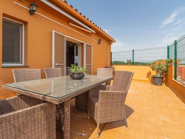 Dúplex En venta en Figueres photo 0