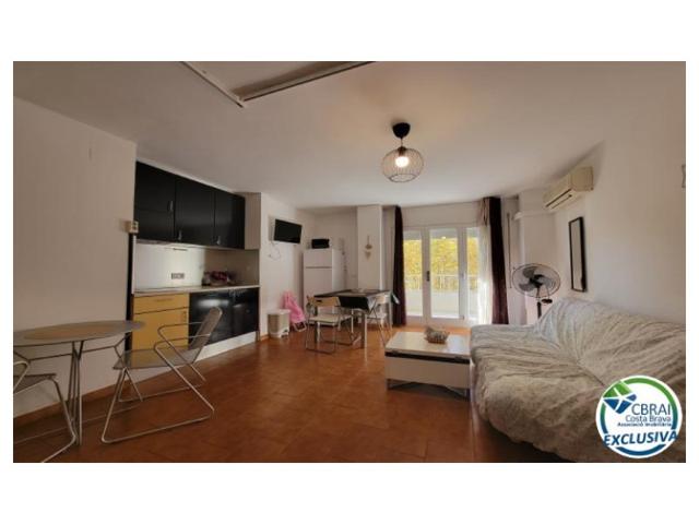 Piso En venta en Empuriabrava photo 0