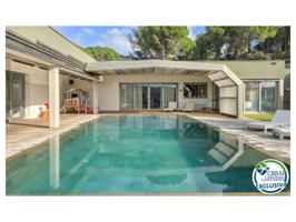 Piso En venta en La Jonquera photo 0