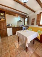 Se vende casa rural en La Aceña de la Borrega photo 0