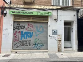Local En venta en Zaragoza photo 0
