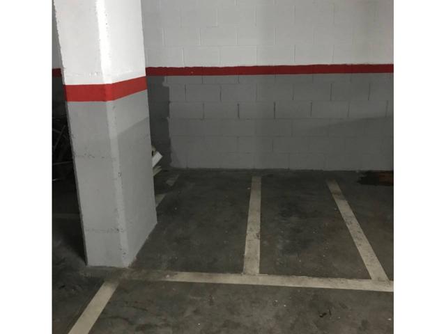 Parking en alquiler en Centre photo 0