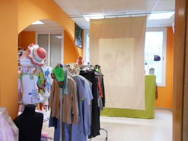 Oficina En venta en Salt, Salt photo 0