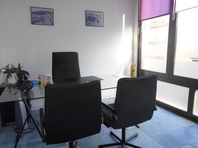 Oficina En venta en Fontajau, Girona photo 0
