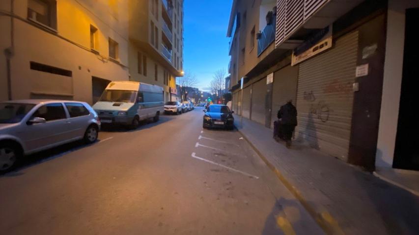 Parking En venta en Salt, Salt photo 0