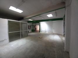 LOCAL EN VENTA A STA. EUGENIA photo 0