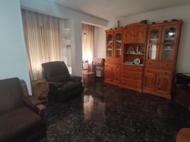 Piso En venta en Andújar photo 0