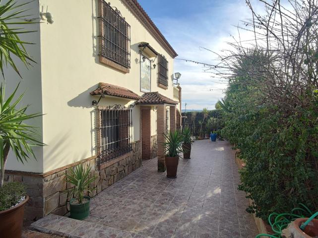 Casa En venta en Andújar photo 0