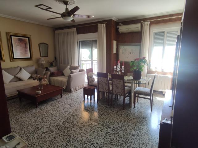 Piso En venta en Andújar photo 0