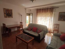 Piso En venta en Andújar photo 0