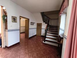 Unifamiliar Pareada En venta en Arjonilla photo 0
