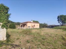 Casa En venta en Bàscara photo 0