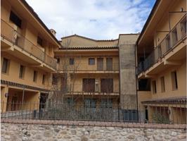 Piso En venta en Albanyà photo 0