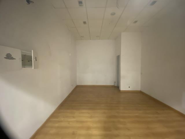 Local En venta en Manresa photo 0