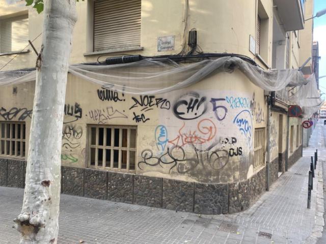 Local En venta en Mollet Del Vallès photo 0