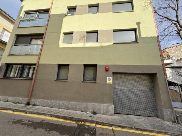 Parking Subterráneo En venta en Campdevànol photo 0