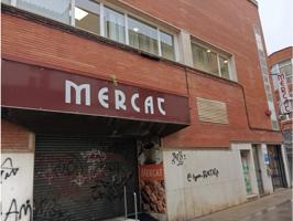 Local En venta en Figueres photo 0