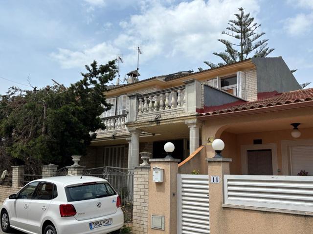 Casa En venta en Castellet I La Gornal photo 0